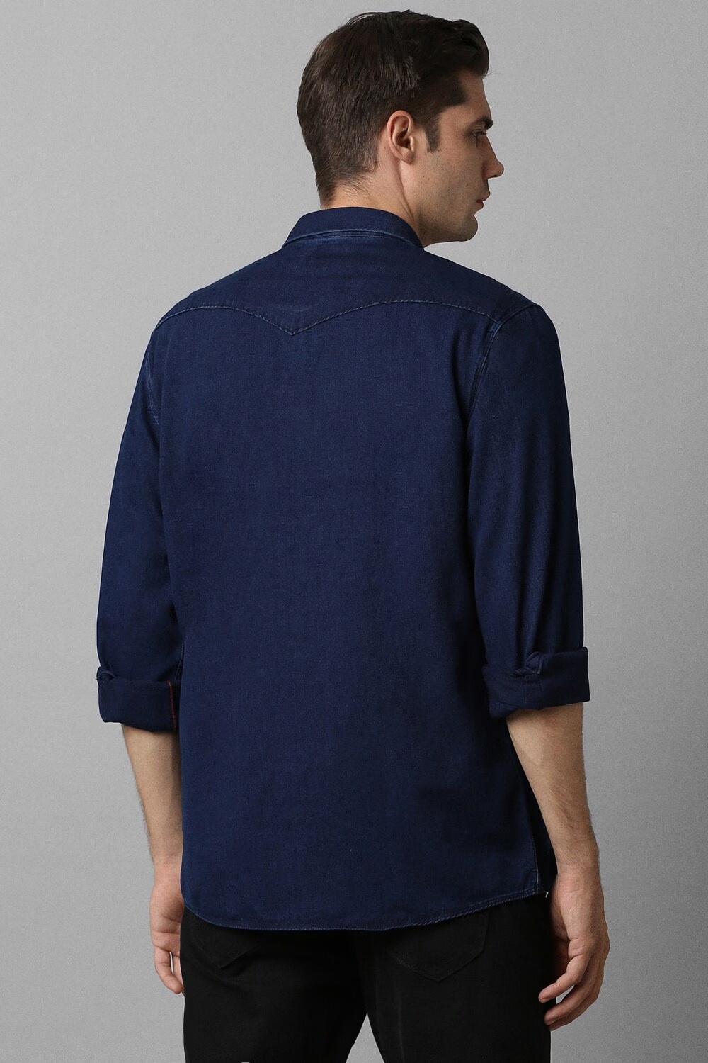 18199-men-navy-slim-fit-solid-full-sleeves-casual-shirt-navy-1.jpg