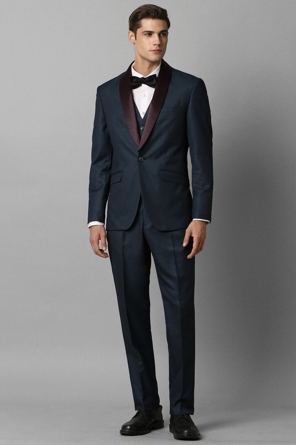 Men Navy Slim Fit Textured Party Three Piece Suit-Navy