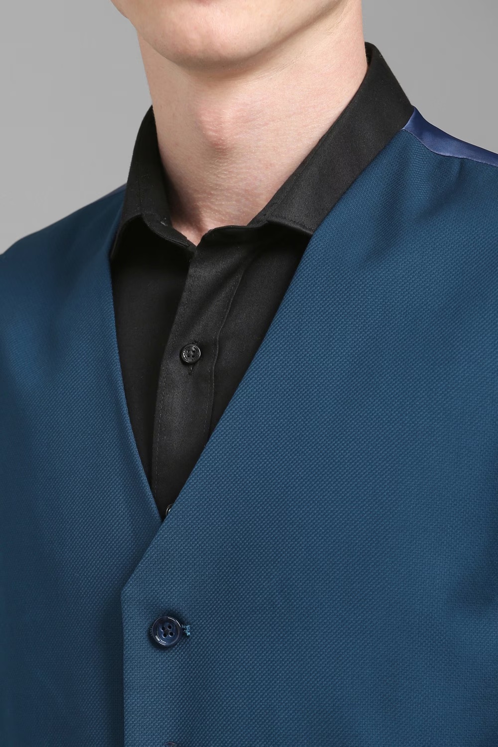 18284-men-blue-slim-fit-textured-formal-three-piece-suit-blue-1.jpg