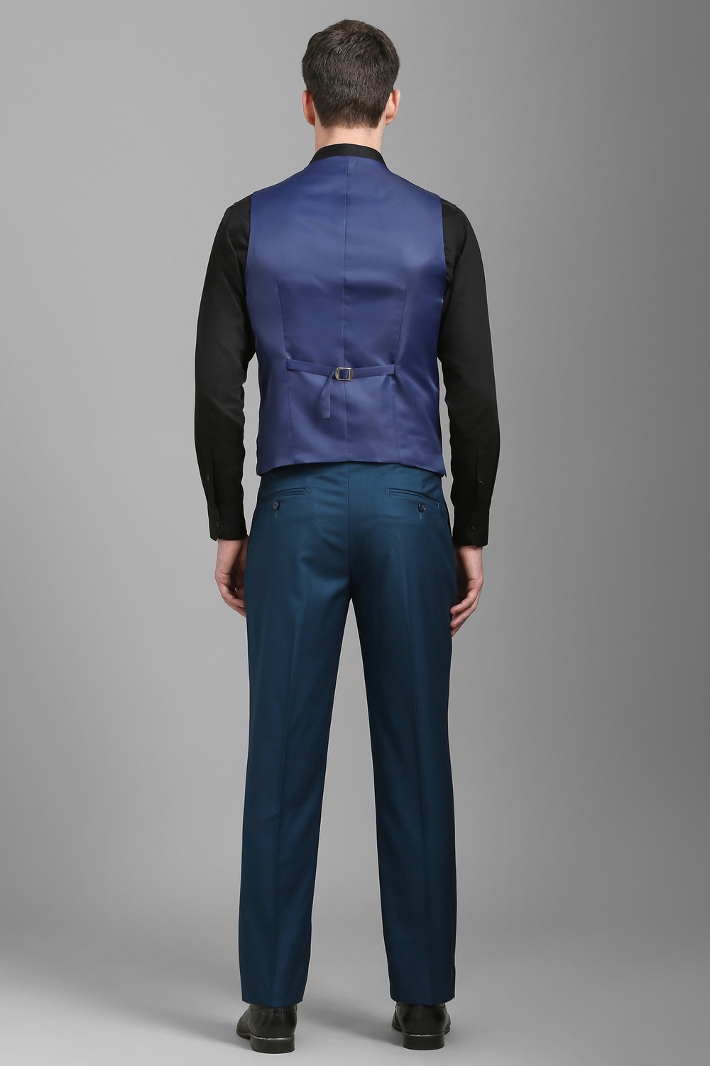 18284-men-blue-slim-fit-textured-formal-three-piece-suit-blue-1.jpg
