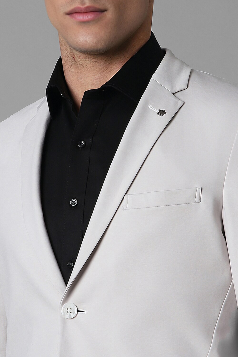 18455-men-grey-slim-fit-solid-formal-two-piece-suit-grey-1.jpg