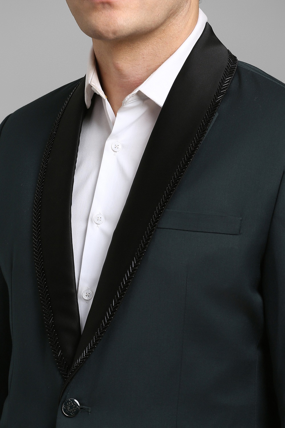 18526-men-green-solid-formal-two-piece-suit-green-1.jpg
