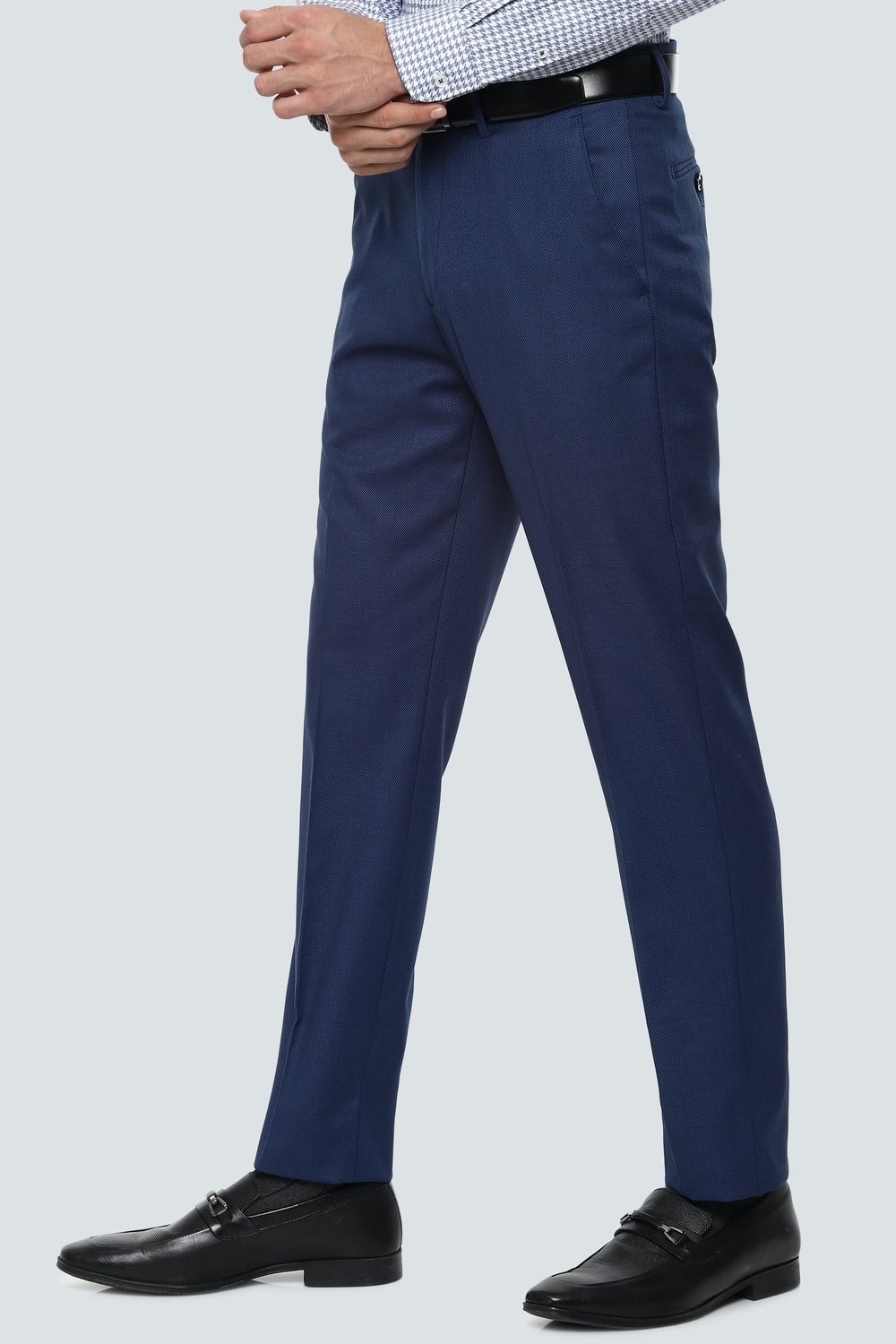 18565-men-navy-slim-fit-solid-flat-front-formal-trousers-navy-1.jpg