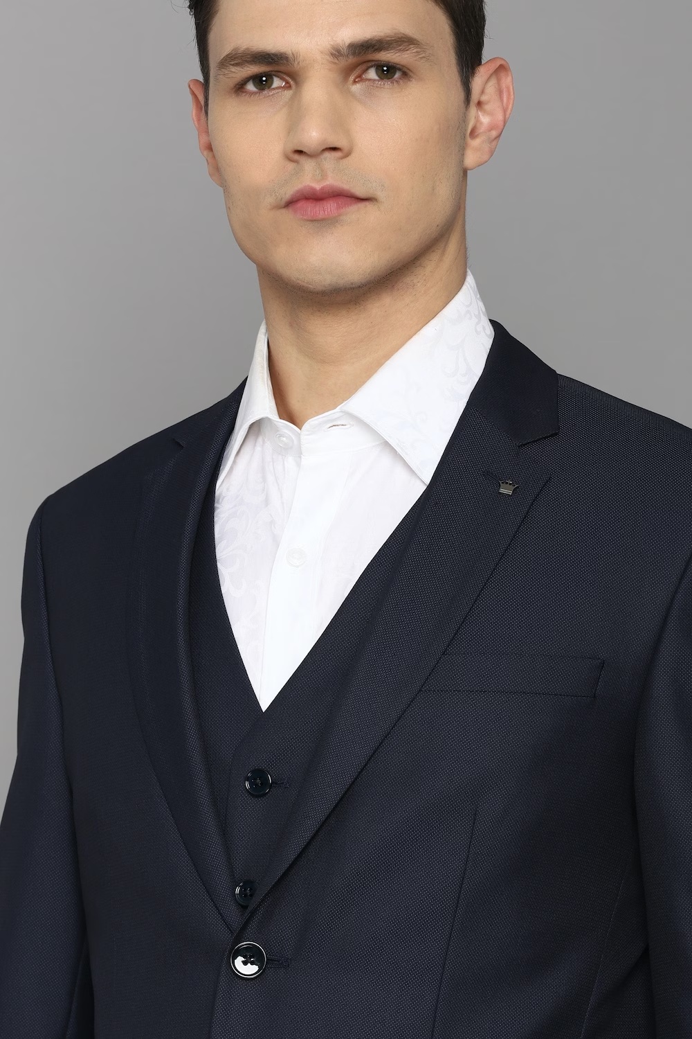 18579-men-navy-slim-fit-solid-formal-three-piece-suit-navy-1.jpg