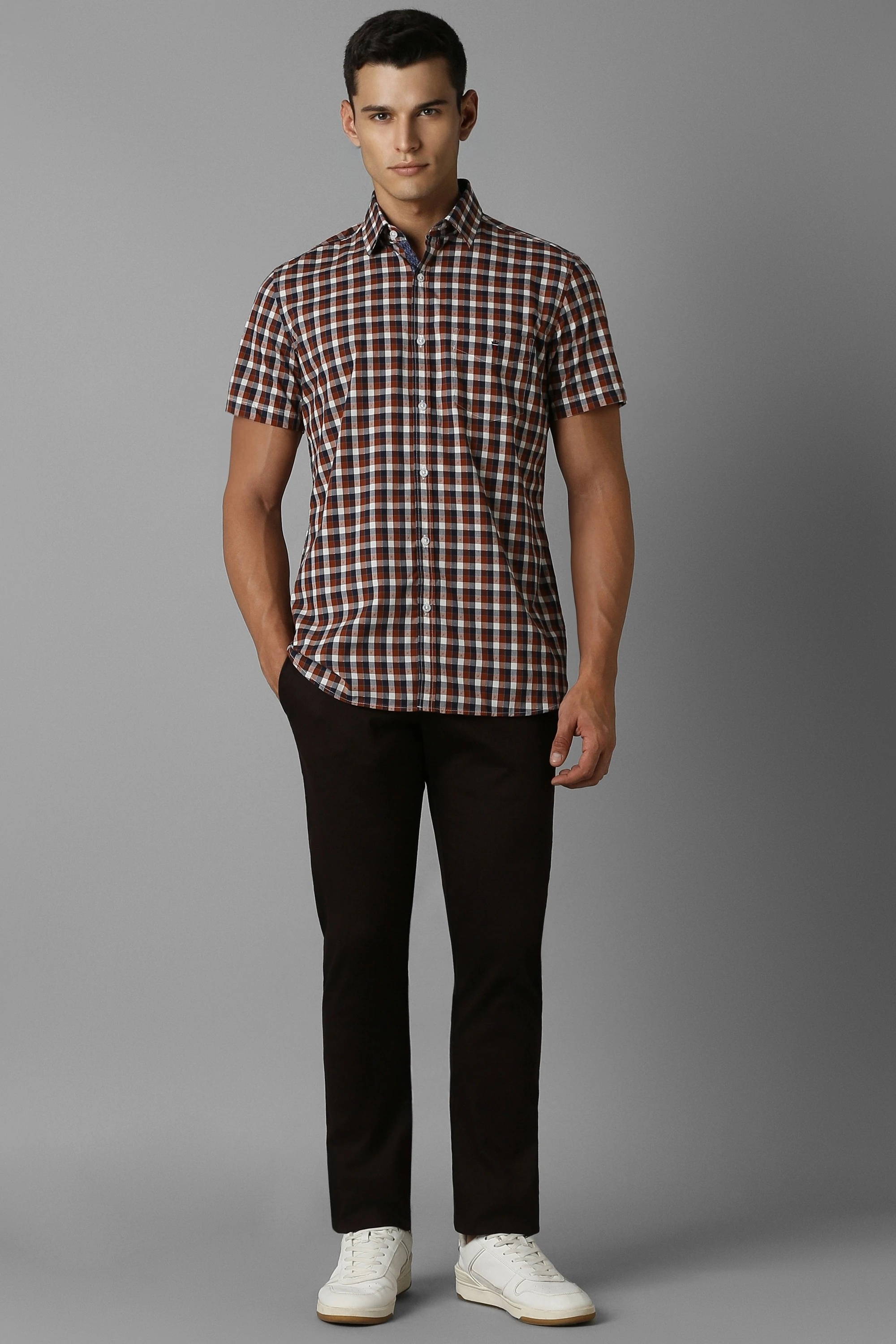 18717-men-brown-slim-fit-check-half-sleeves-casual-shirt-brown-1.jpg
