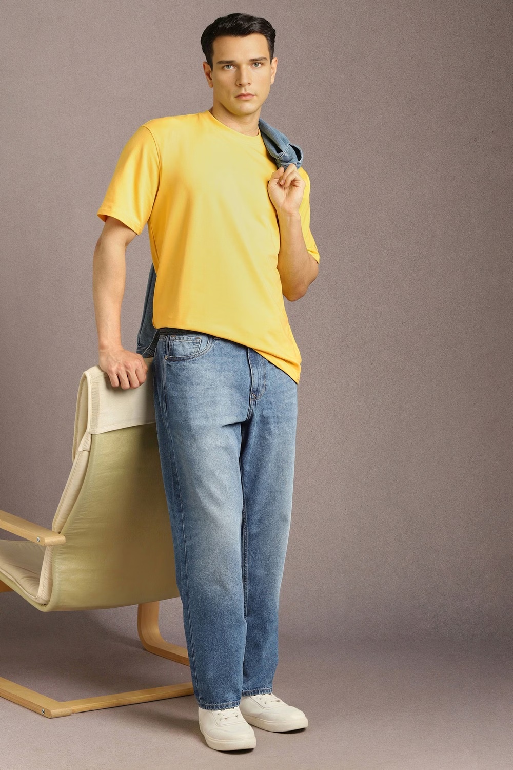 19021-men-yellow-graphic-print-crew-neck-t-shirt-yellow-1.jpg