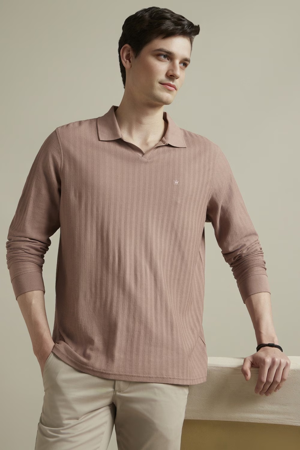 Men Brown Textured Polo Neck T-shirt-Brown