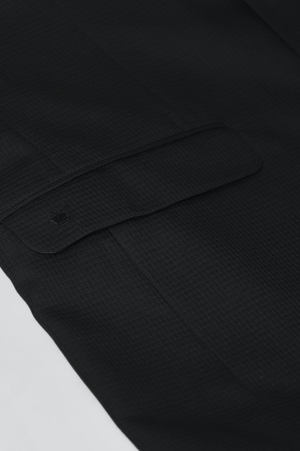 19168-men-black-slim-fit-solid-formal-two-piece-suit-black-1.jpg