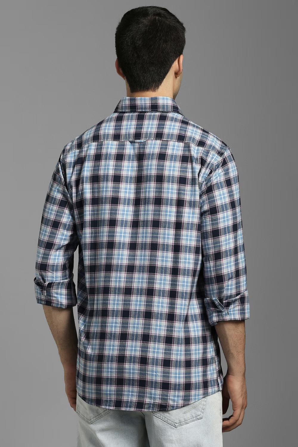 19285-men-light-blue-check-full-sleeves-casual-shirt-light-blue-1.jpg