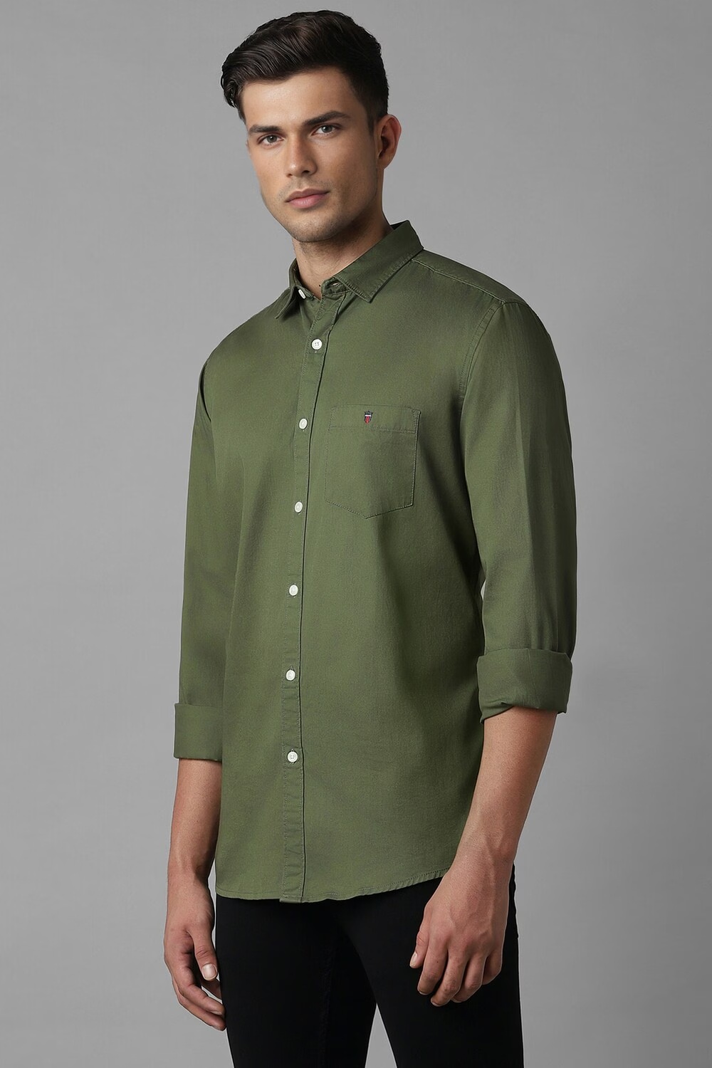 19753-men-olive-slim-fit-textured-full-sleeves-casual-shirt-olive-1.jpg