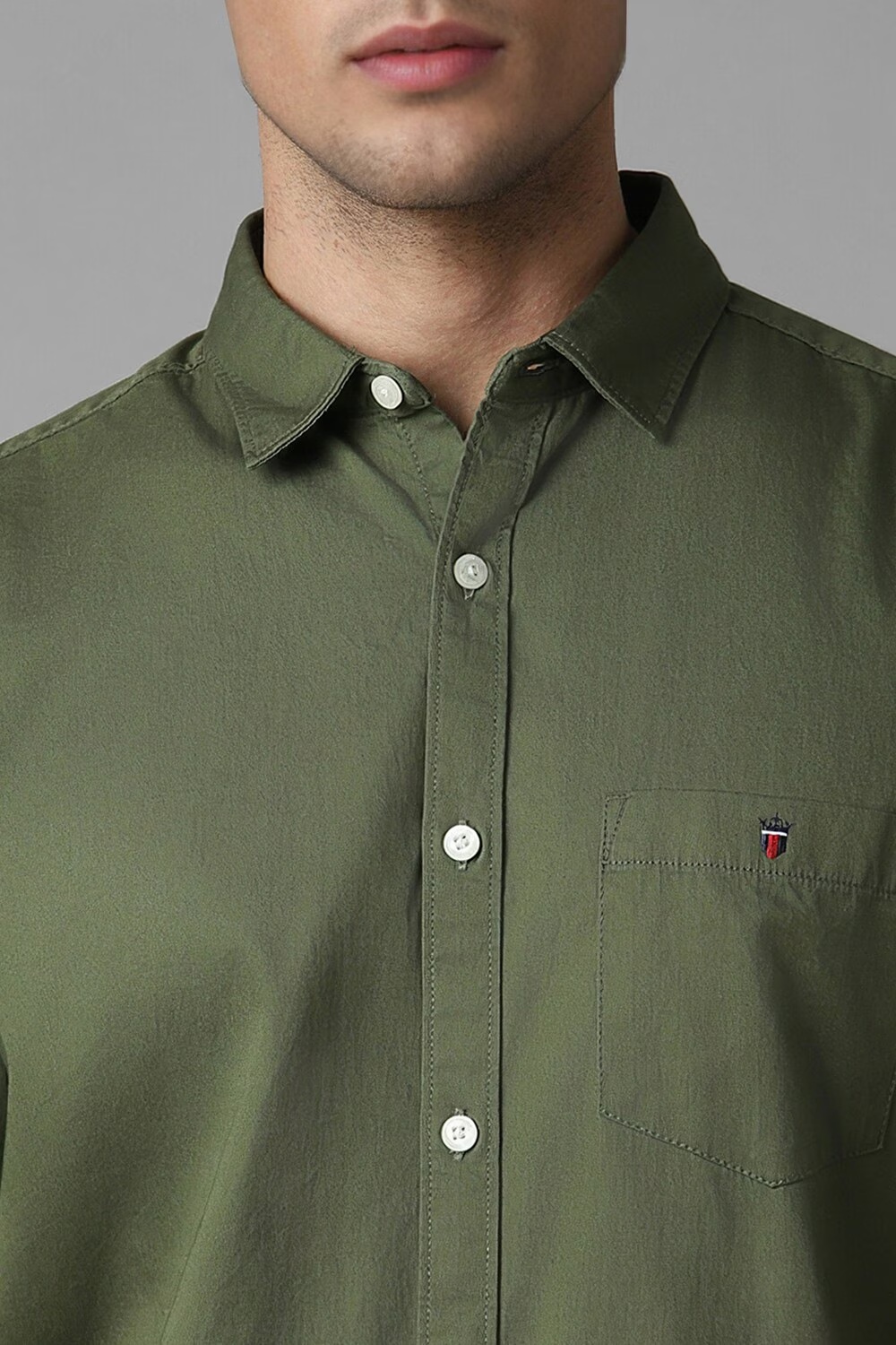 19753-men-olive-slim-fit-textured-full-sleeves-casual-shirt-olive-1.jpg