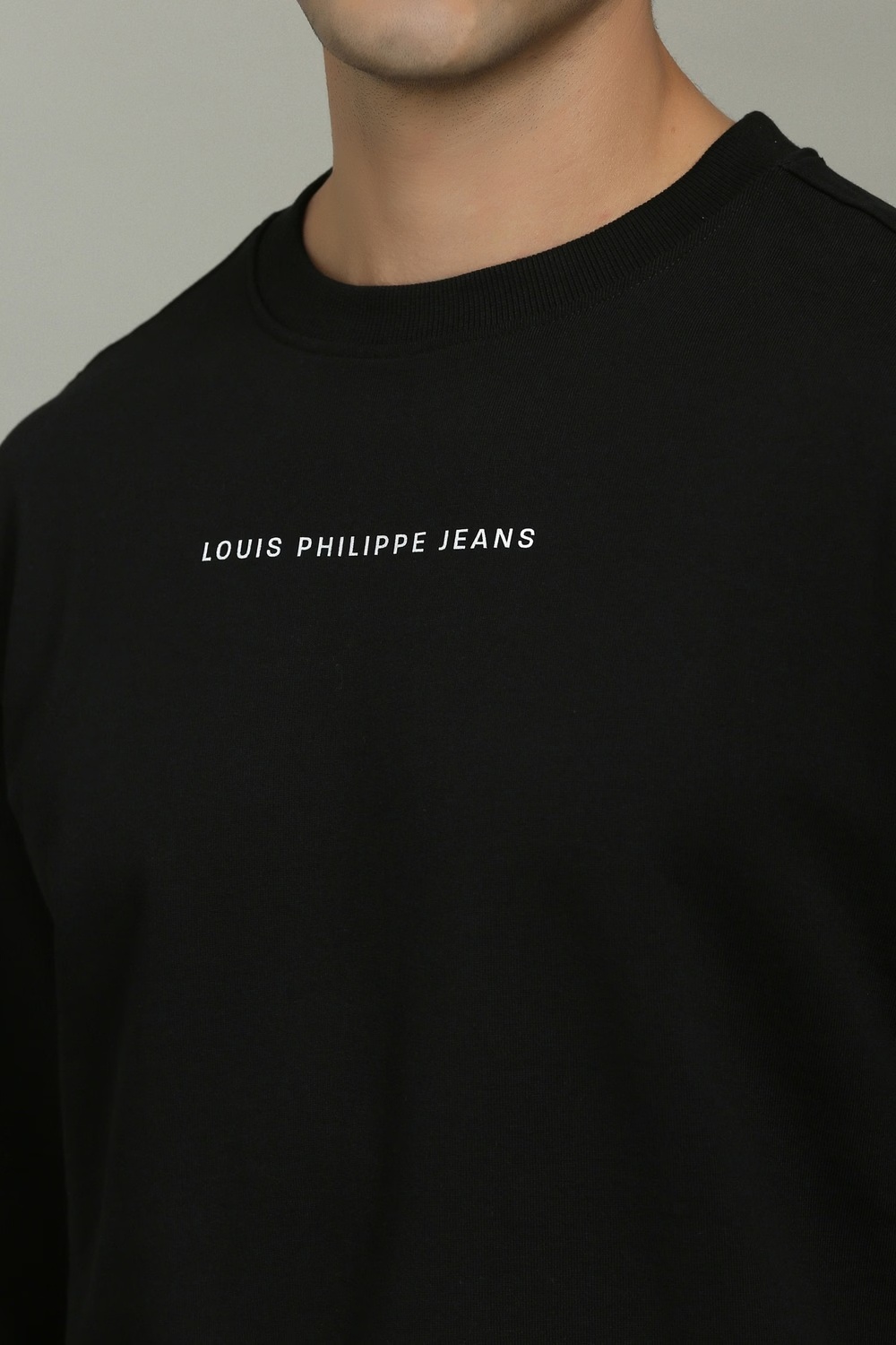 20042-men-casual-black-graphic-print-sweatshirt-black-1.jpg