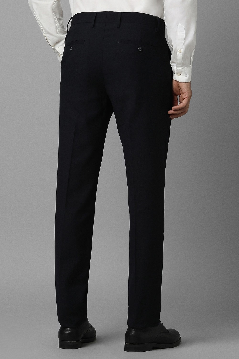 2020-men-black-solid-flat-front-formal-trousers-black-1.jpg