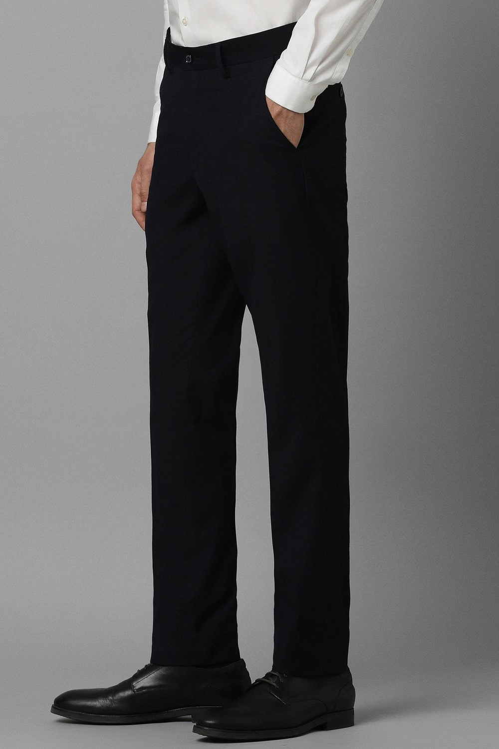 2020-men-black-solid-flat-front-formal-trousers-black-1.jpg