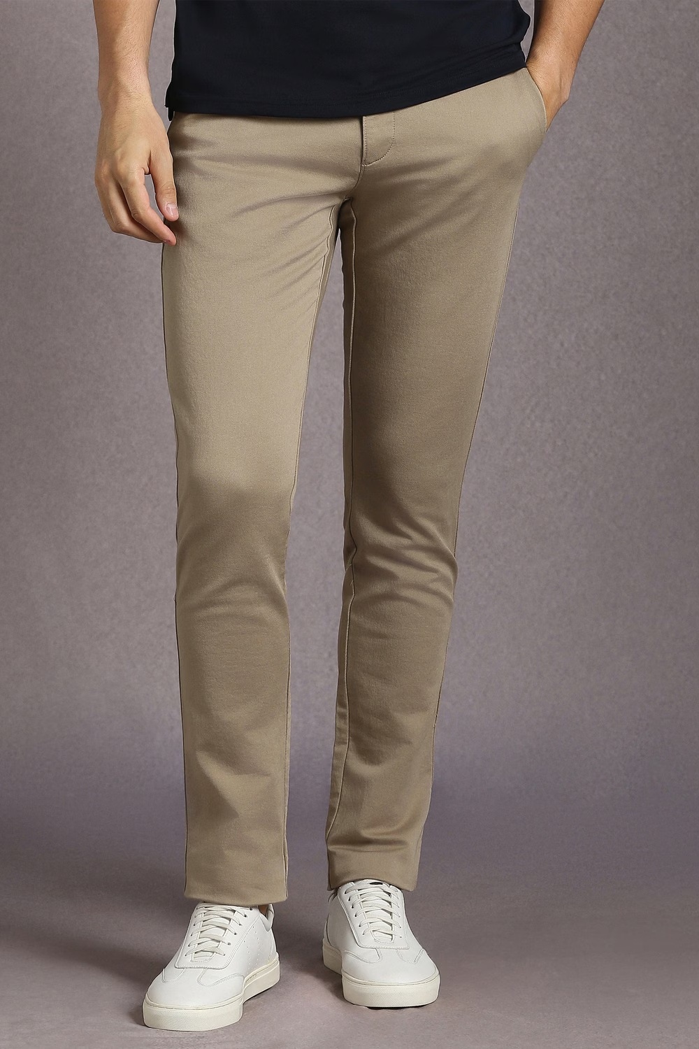 Men Beige Solid Flat Front Casual Trousers-Beige
