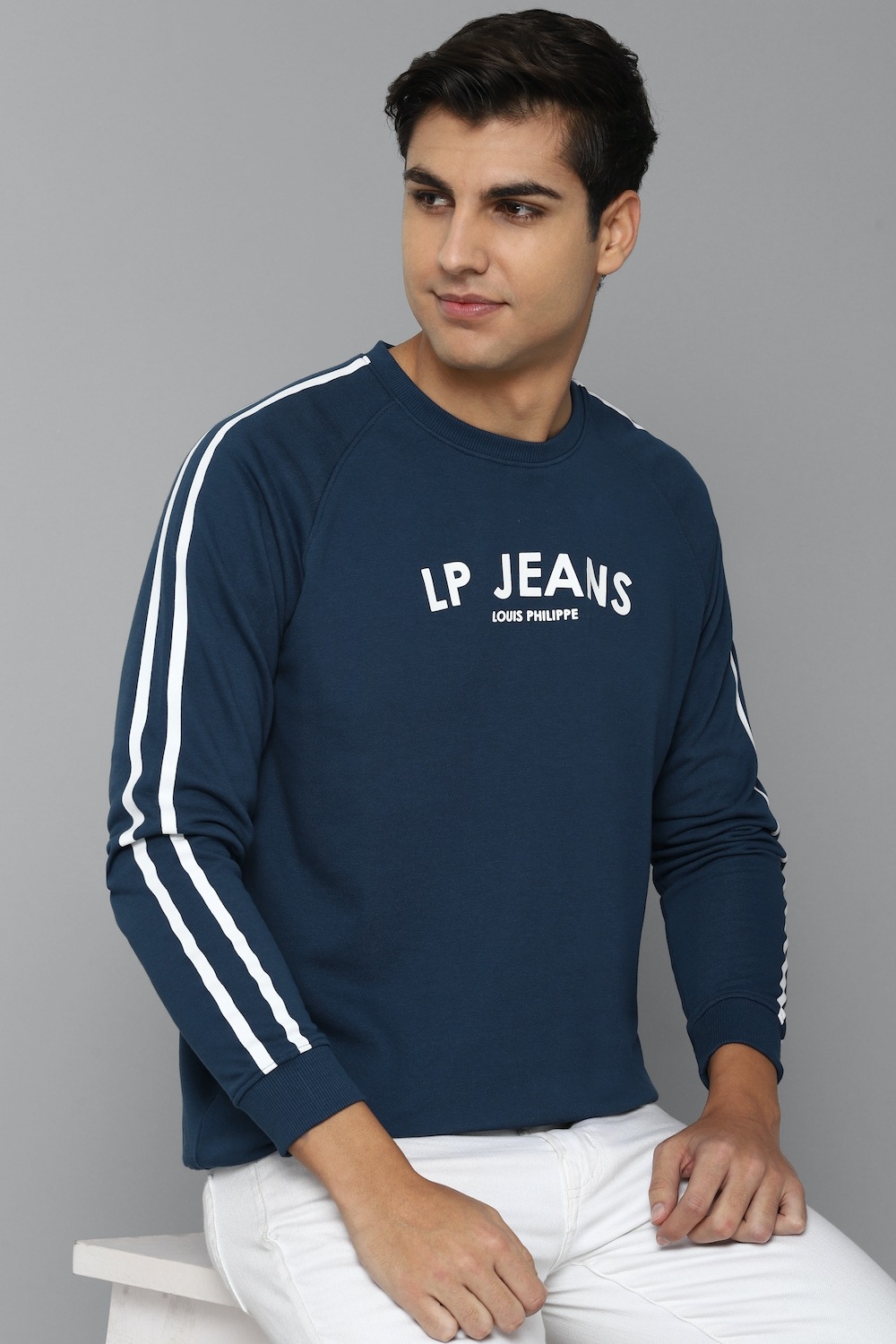 Men Casual Blue Graphic Print Sweatshirt-Blue