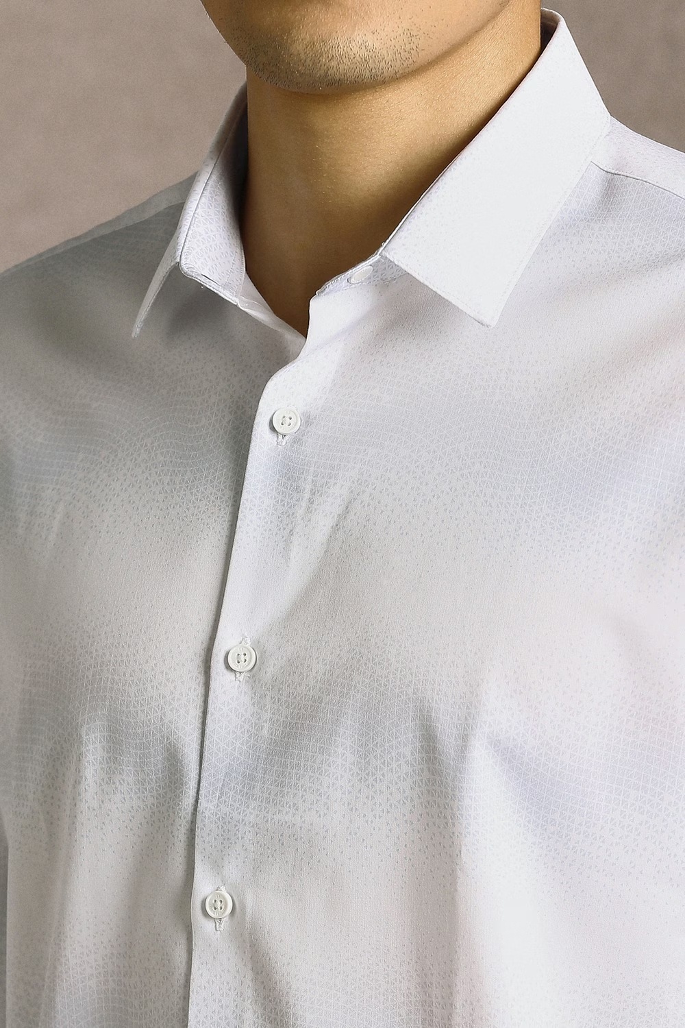 20618-men-white-print-full-sleeves-casual-shirt-white-1.jpg