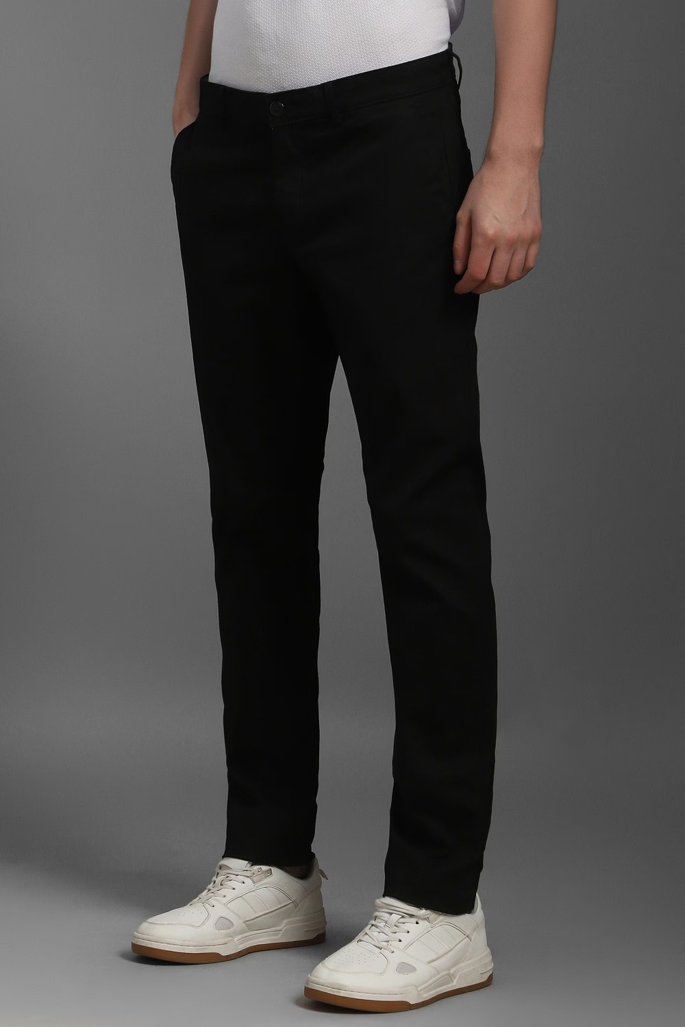 20894-men-black-slim-fit-solid-flat-front-casual-trousers-black-1.jpg