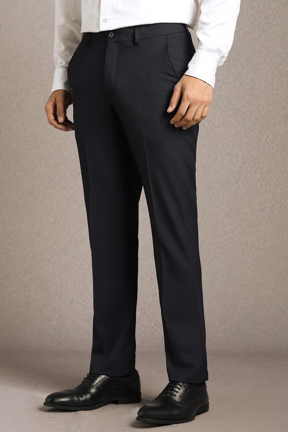 20996-men-black-solid-flat-front-formal-trousers-black-1.jpg