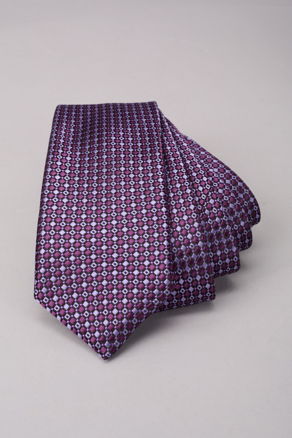 Men Purple Embroidered Tie-Purple