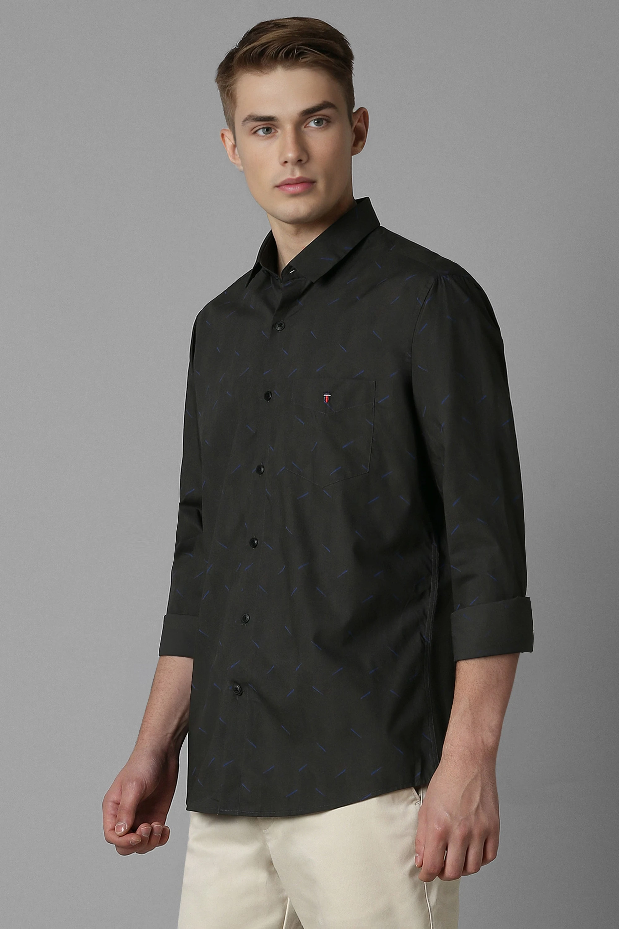 21721-men-black-slim-fit-print-full-sleeves-casual-shirt-black-1.webp