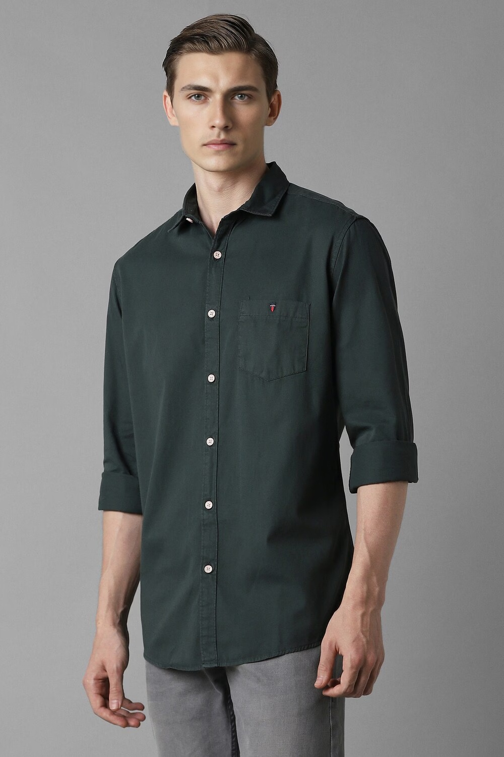 22516-men-green-slim-fit-solid-full-sleeves-casual-shirt-green-1.jpg