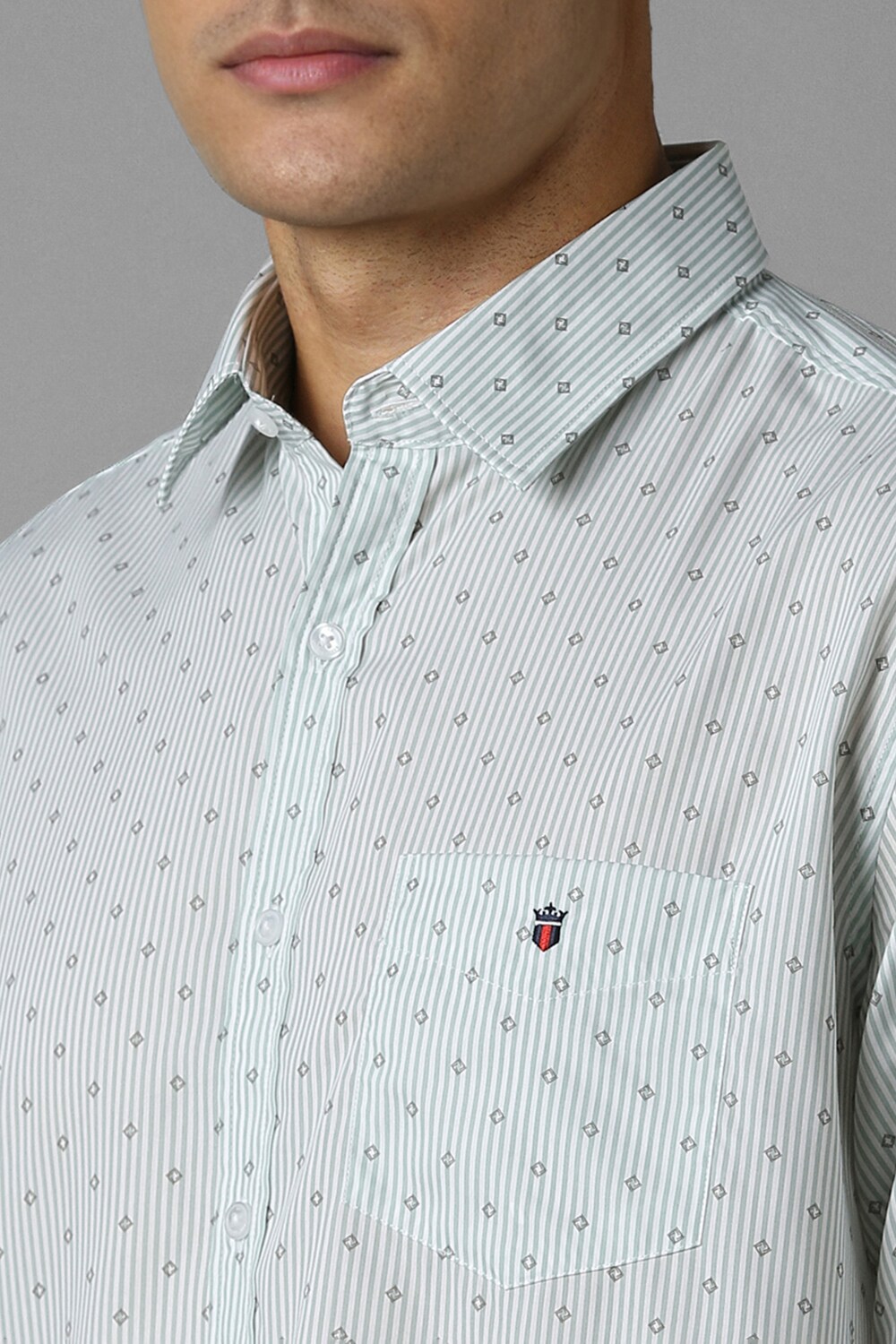 2259-men-grey-slim-fit-stripe-full-sleeves-casual-shirt-grey-1.jpg