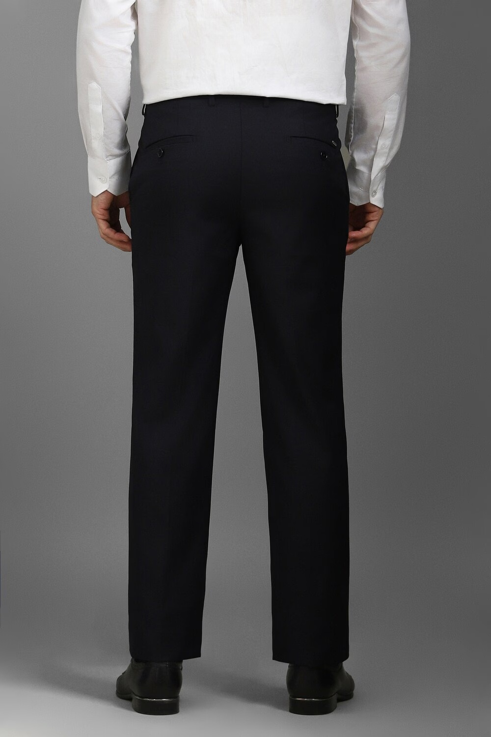 22740-men-black-slim-fit-solid-flat-front-formal-trousers-black-1.jpg