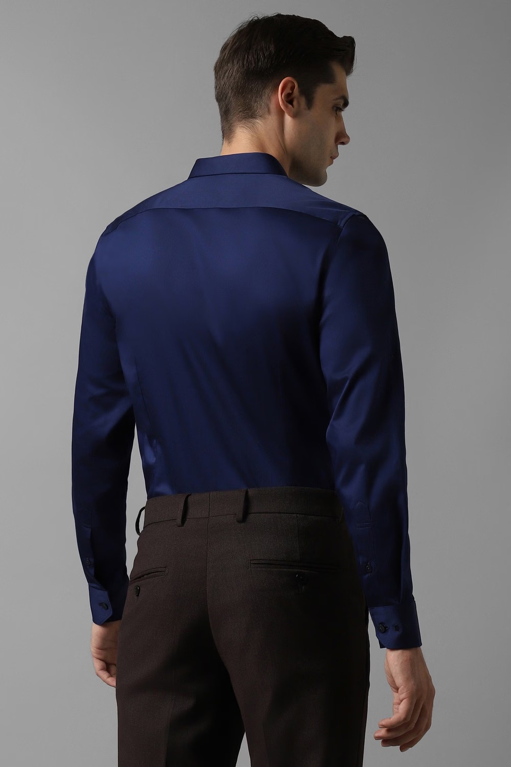 22805-men-navy-slim-fit-solid-full-sleeves-formal-shirt-navy-1.jpg
