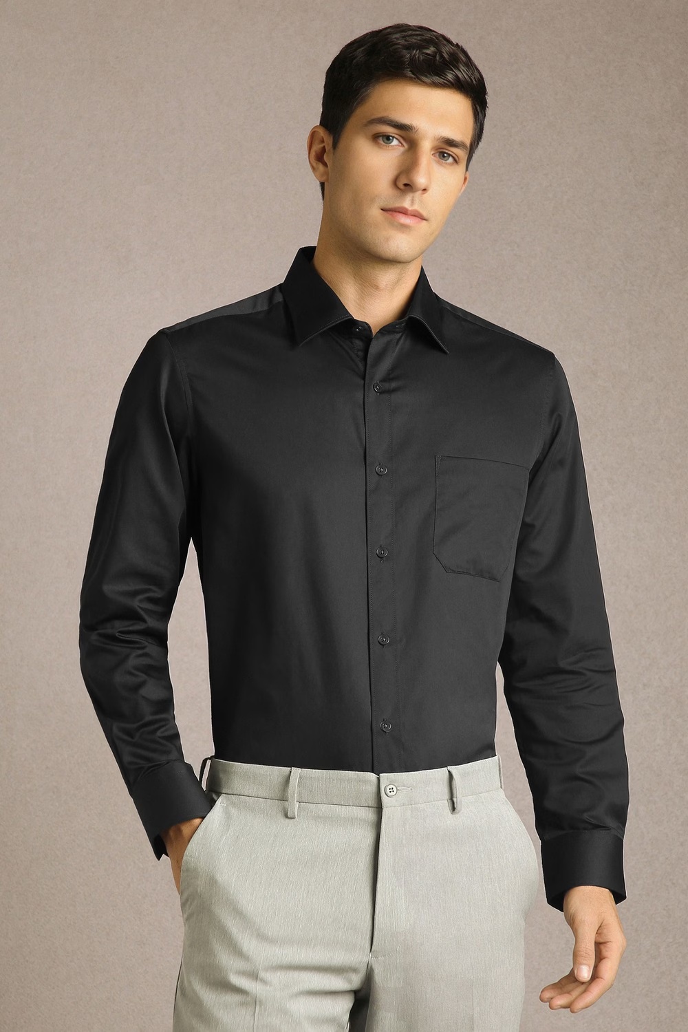 Men Black Solid Full Sleeves Formal Shirt-Black