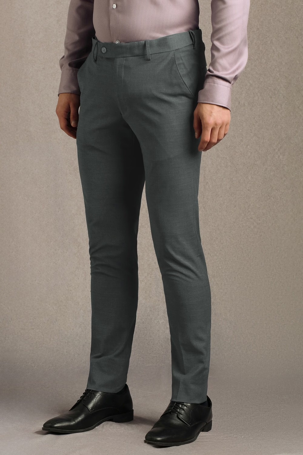 22866-men-grey-textured-flat-front-formal-trousers-grey-1.jpg