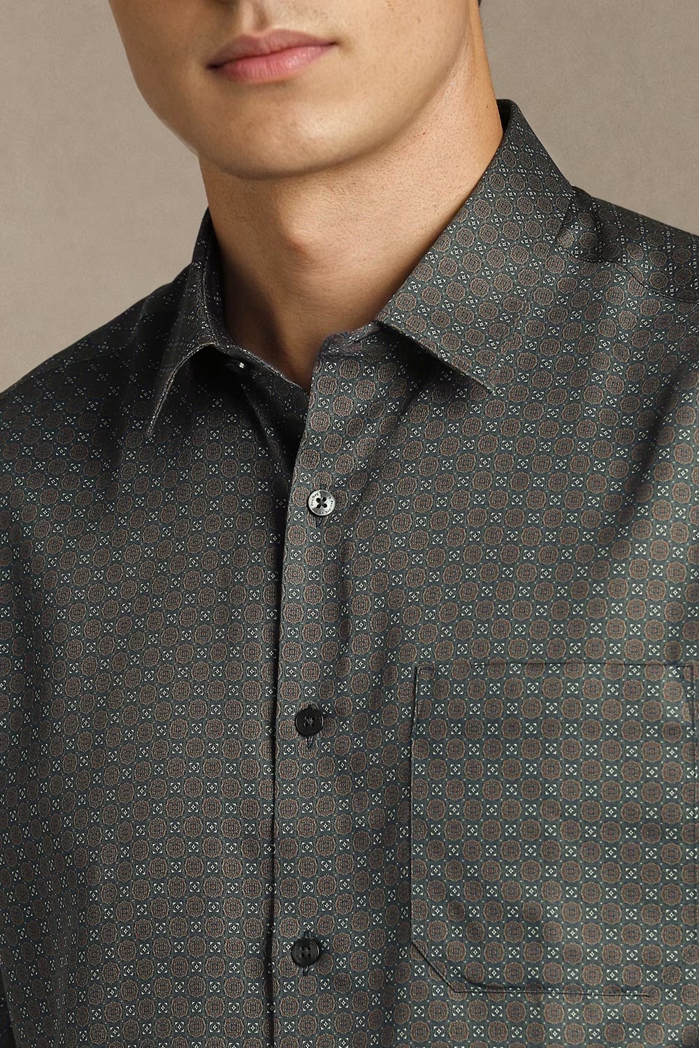 22976-men-grey-print-half-sleeves-formal-shirt-grey-1.jpg