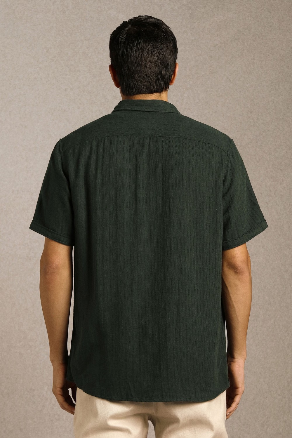 23126-men-green-textured-half-sleeves-casual-shirt-green-1.jpg