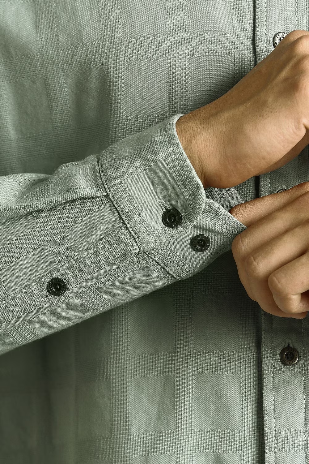 23179-men-green-textured-full-sleeves-casual-shirt-green-1.jpg