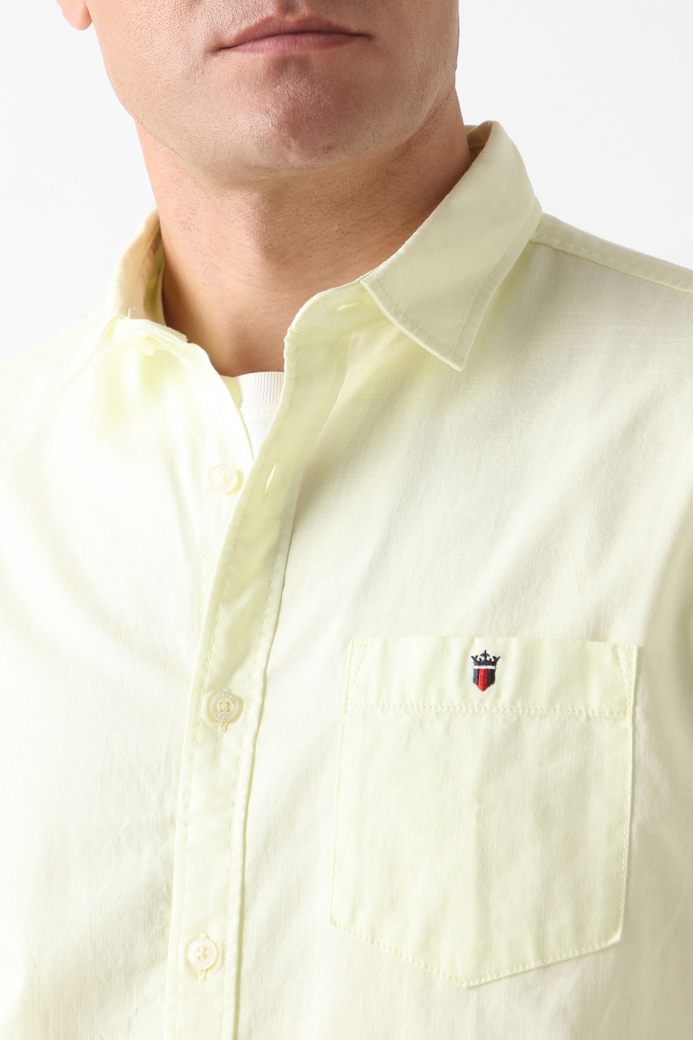 23268-men-yellow-slim-fit-textured-half-sleeves-casual-shirt-yellow-1.jpg