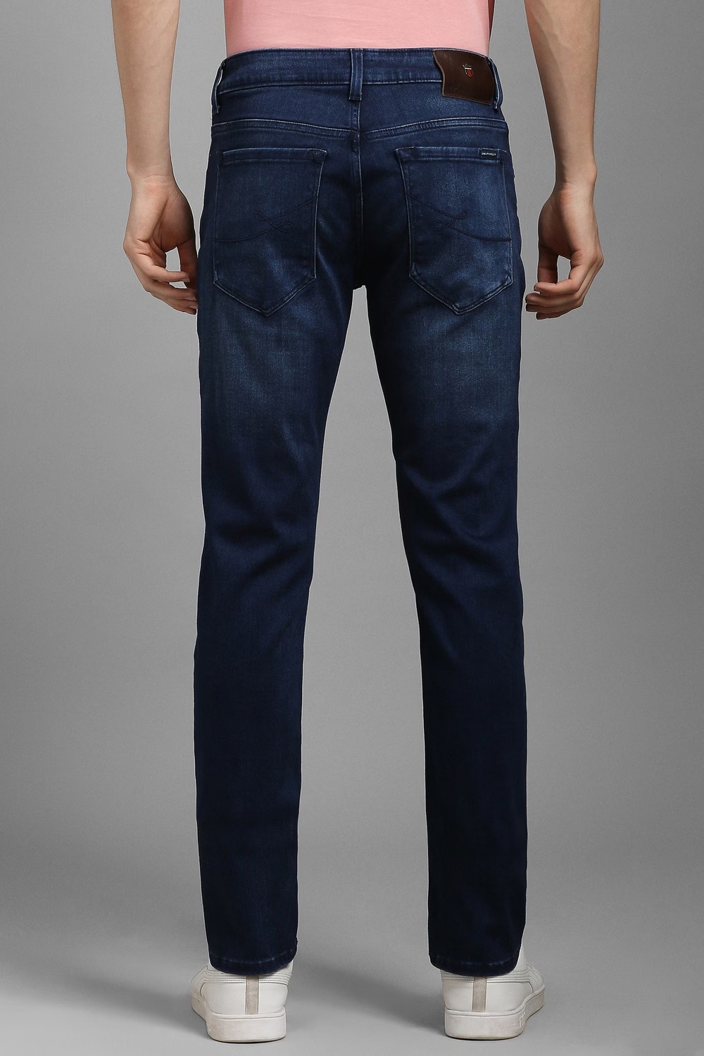 23293-men-blue-mid-slim-fit-jeans-blue-1.jpg