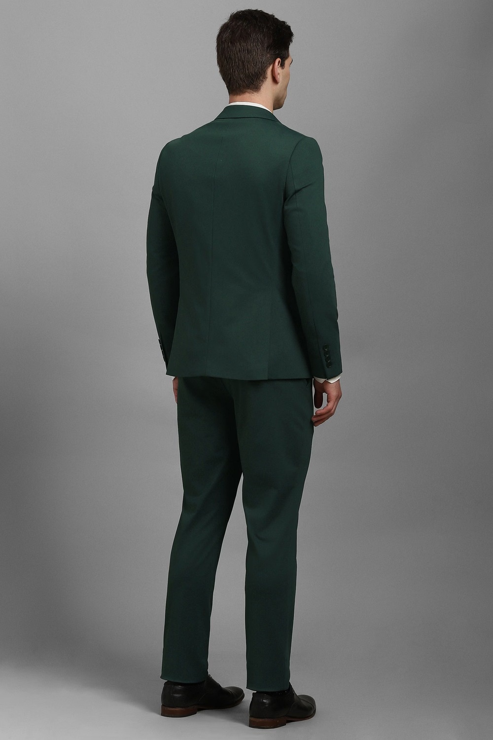 23300-men-green-solid-casual-two-piece-suit-green-1.jpg
