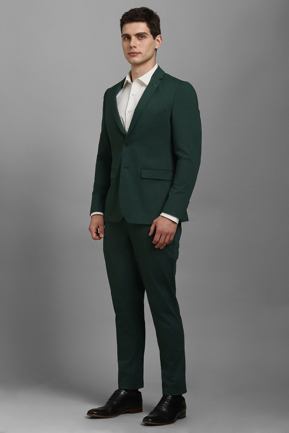 23300-men-green-solid-casual-two-piece-suit-green-1.jpg