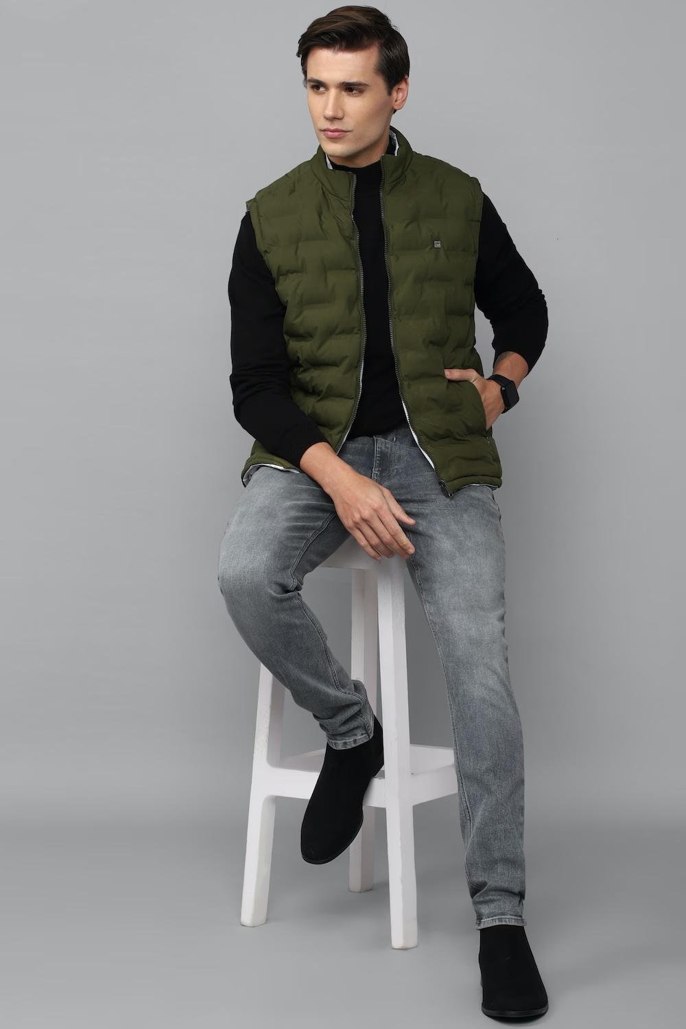2358-men-casual-green-solid-jackets-green-1.jpg