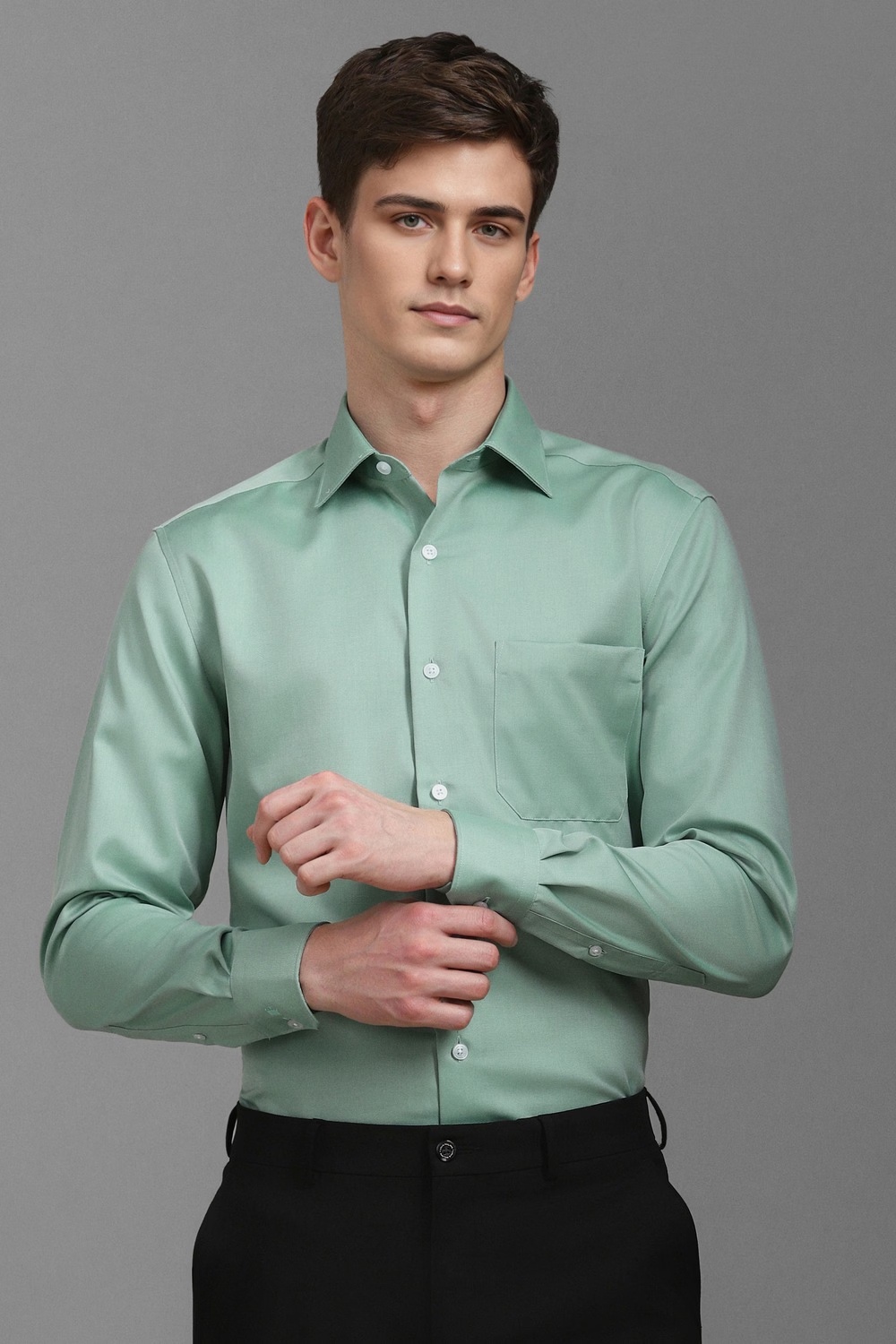 Men Green Classic Fit Solid Full Sleeves Formal Shirt-Green