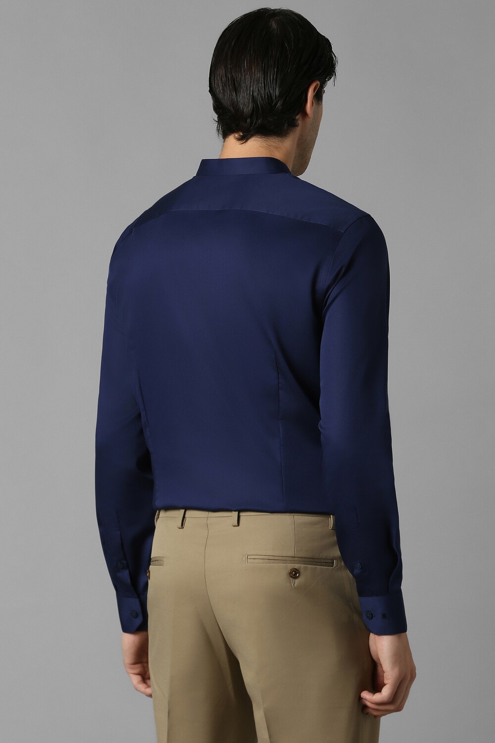 24302-men-navy-slim-fit-solid-full-sleeves-formal-shirt-navy-1.jpg
