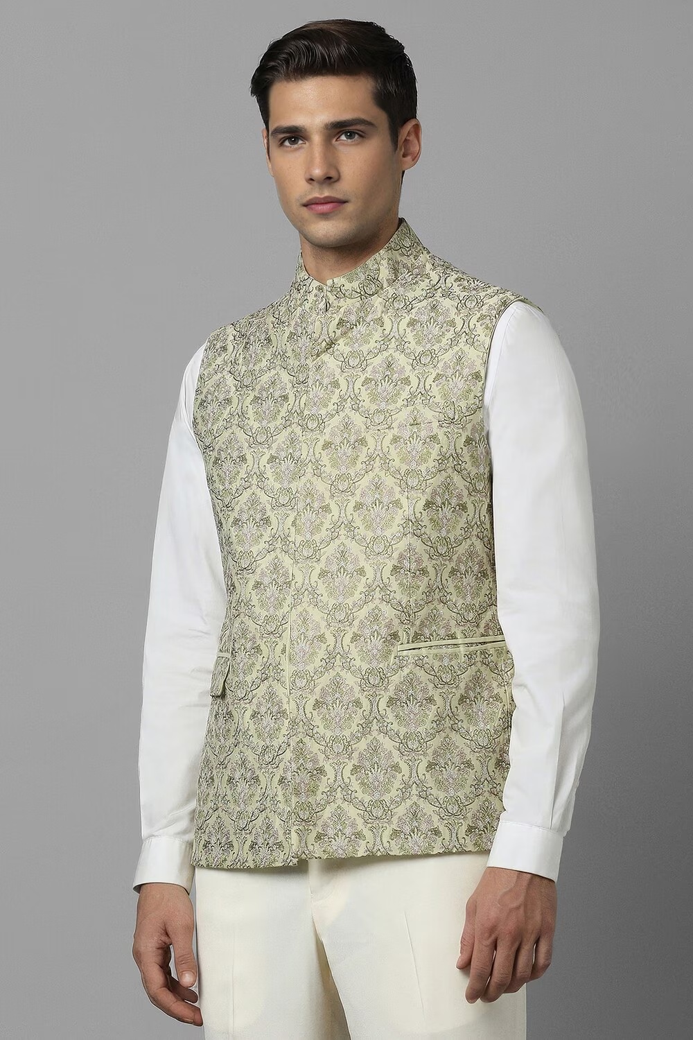 24426-men-green-embroidered-slim-fit-party-nehru-jacket-green-1.jpg