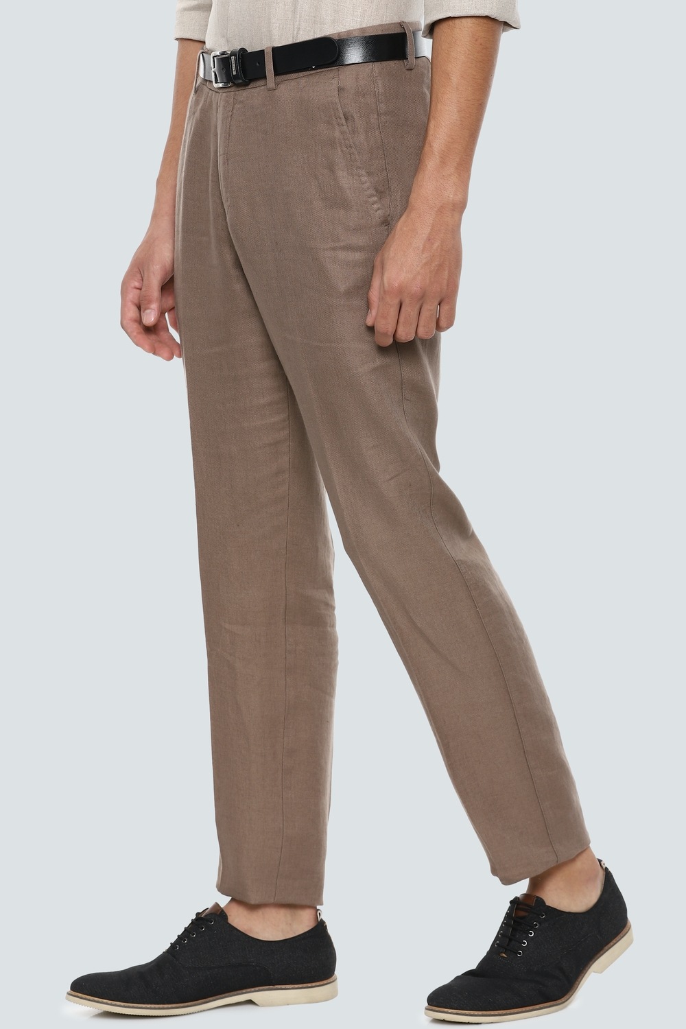 24509-men-brown-slim-fit-solid-flat-front-formal-trousers-brown-1.jpg