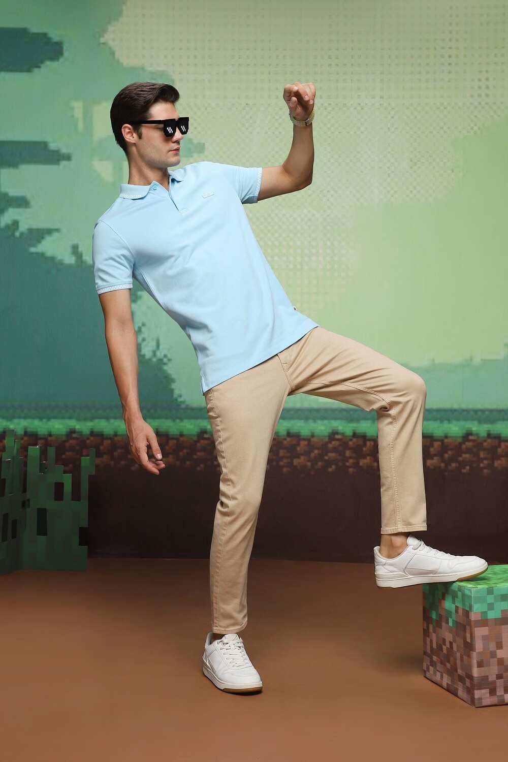Men Blue Solid Polo Neck T-shirt-Blue