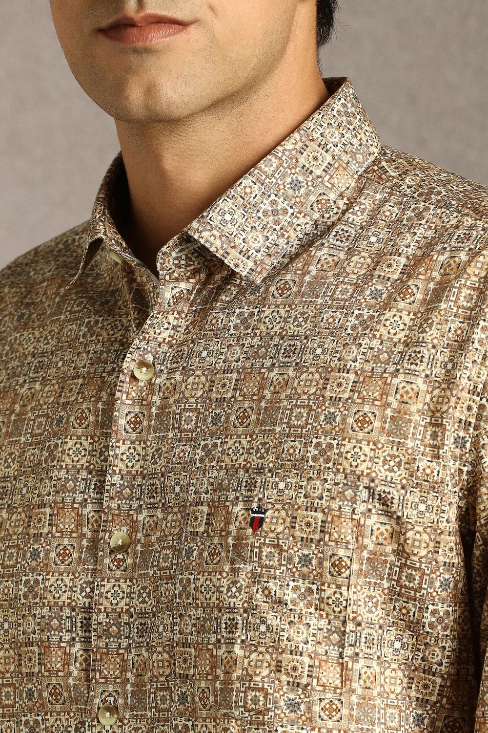 24744-men-beige-print-full-sleeves-casual-shirt-beige-1.jpg