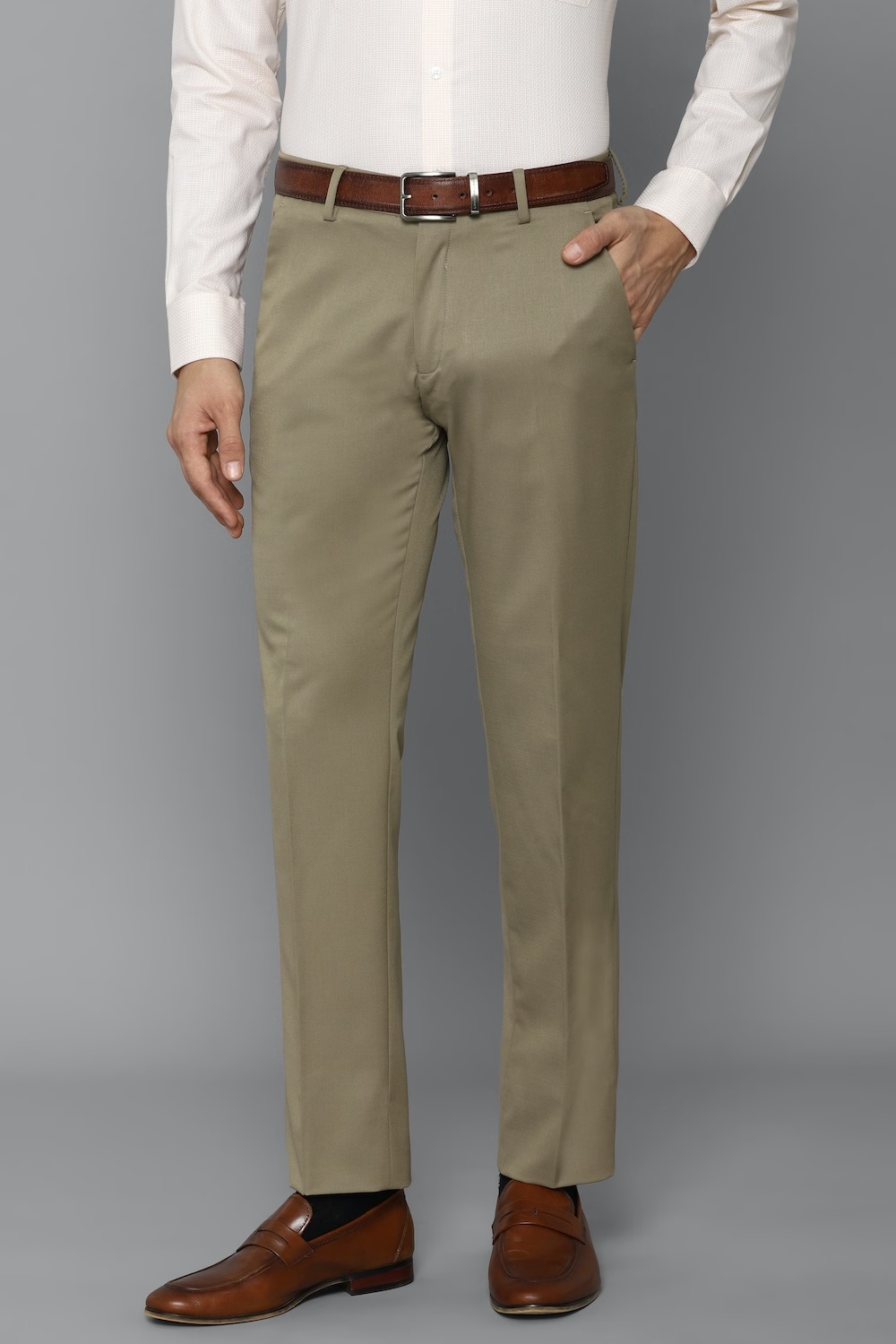 Men Olive Regular Fit Solid Flat Front Formal Trousers-Olive