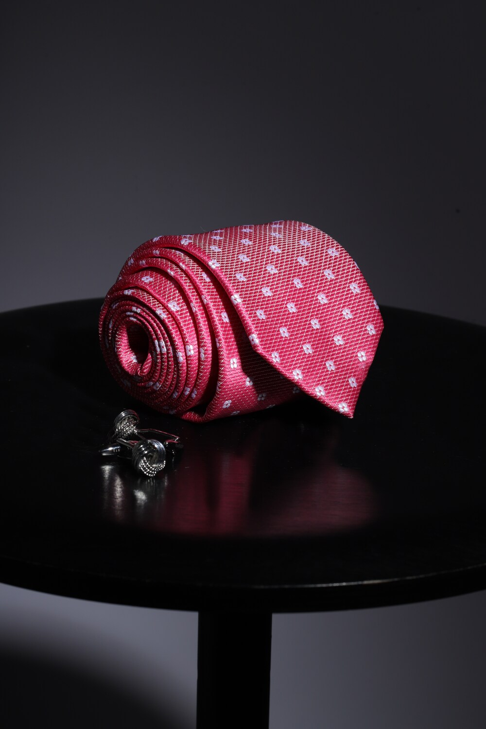 Men Pink Embroidered Tie-Pink