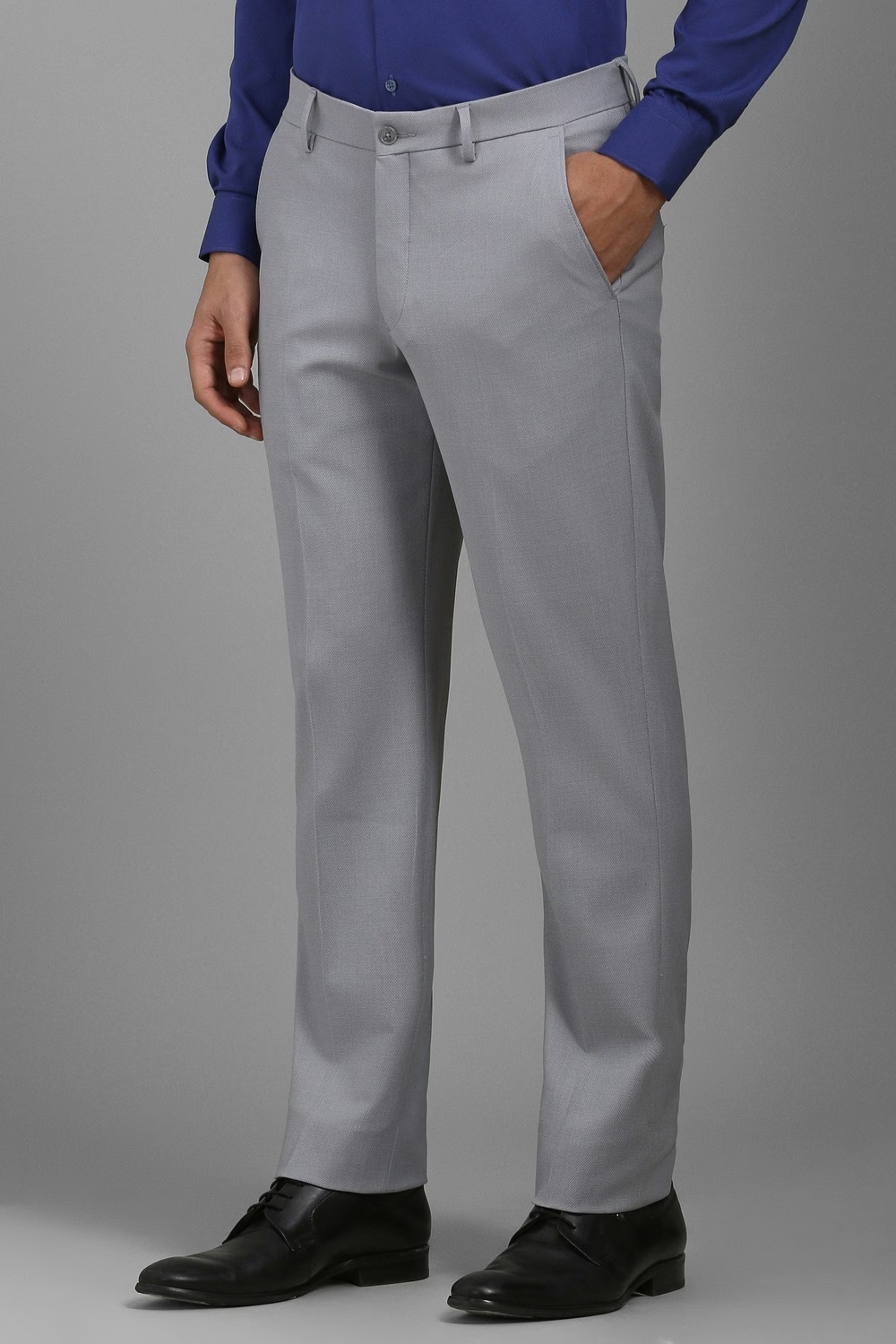26181-men-grey-slim-fit-textured-flat-front-formal-trousers-grey-1.jpg