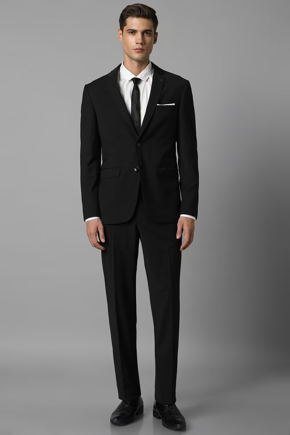 Men Black Slim Fit Solid Formal Two Piece Suit-Black