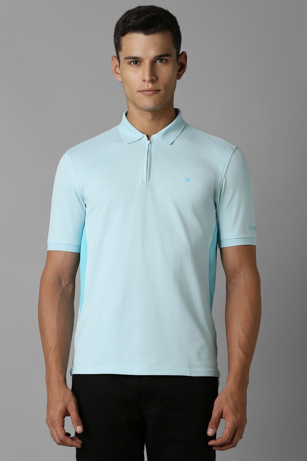 Men Blue Solid Polo Neck T-shirt-Blue
